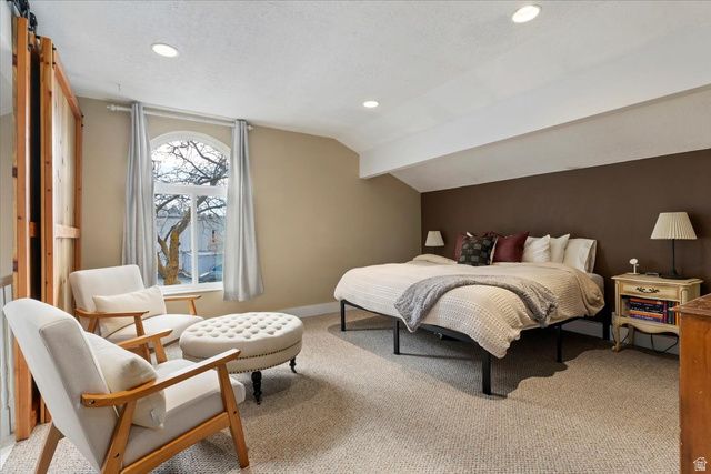 6924 S HILLSIDE VILLAGE CIR, Cottonwood Heights, UT 84121