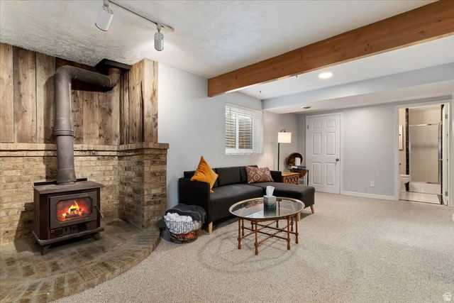 6924 S HILLSIDE VILLAGE CIR, Cottonwood Heights, UT 84121