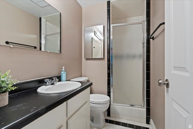 6924 S HILLSIDE VILLAGE CIR, Cottonwood Heights, UT 84121