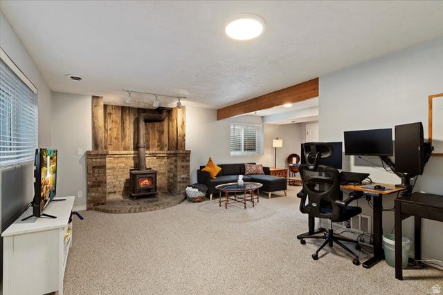 6924 S HILLSIDE VILLAGE CIR, Cottonwood Heights, UT 84121