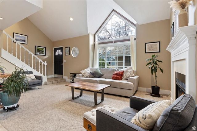 6924 S HILLSIDE VILLAGE CIR, Cottonwood Heights, UT 84121