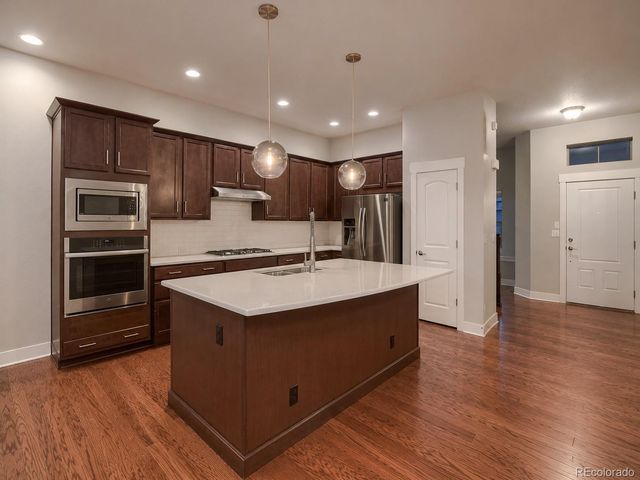 10080 E 59th Drive, Denver, CO 80238