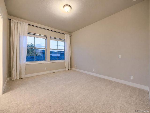 10080 E 59th Drive, Denver, CO 80238