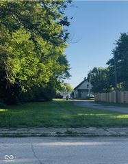 1340 W 25th Street, Indianapolis, IN 46208
