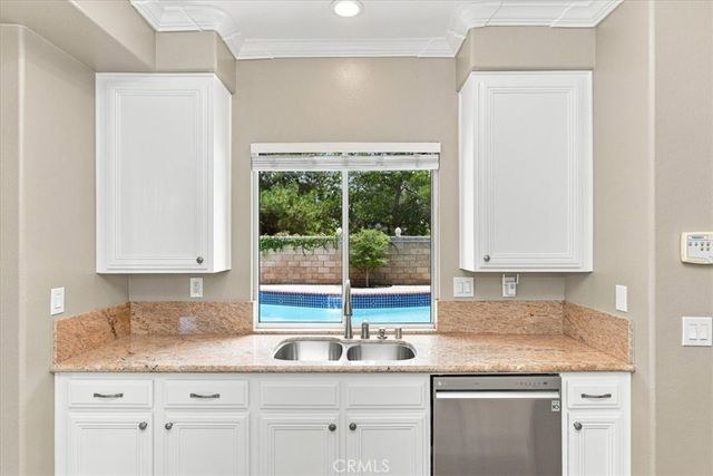 3319 Willow Park, Corona, CA 92881