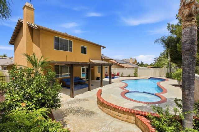 3319 Willow Park, Corona, CA 92881