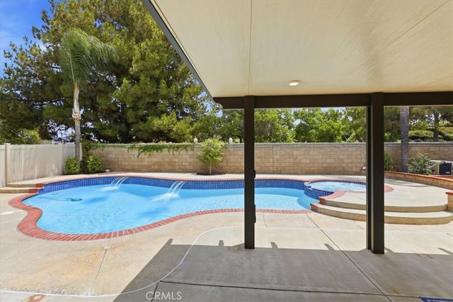 3319 Willow Park, Corona, CA 92881