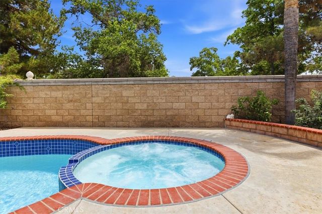 3319 Willow Park, Corona, CA 92881