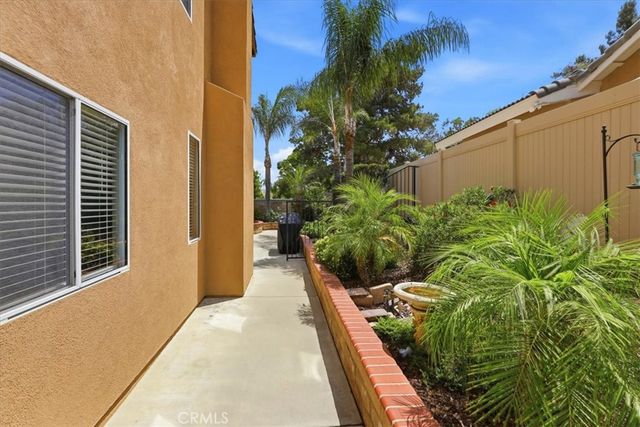 3319 Willow Park, Corona, CA 92881