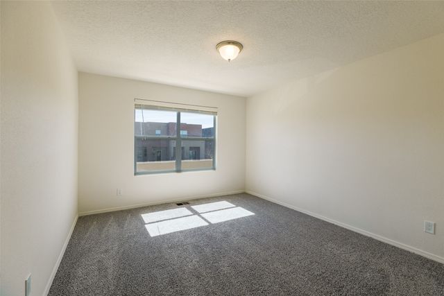 7336 Contenta Ridge Loop, Santa Fe, NM 87507