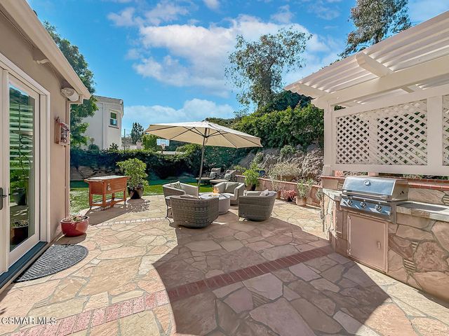 2225 Kirsten Lee Drive, Westlake Village, CA 91361