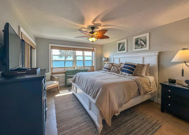 4440 NE Sandpebble Trace 104, Stuart, FL 34996