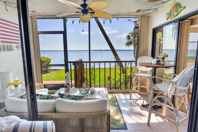 4440 NE Sandpebble Trace 104, Stuart, FL 34996
