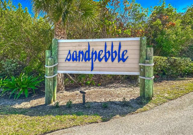 4440 NE Sandpebble Trace 104, Stuart, FL 34996