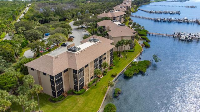 4440 NE Sandpebble Trace 104, Stuart, FL 34996