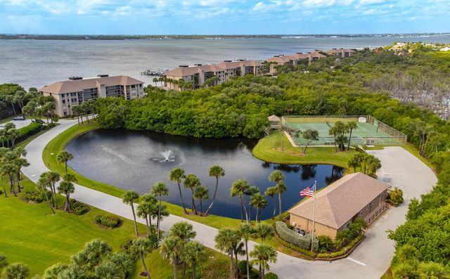 4440 NE Sandpebble Trace 104, Stuart, FL 34996