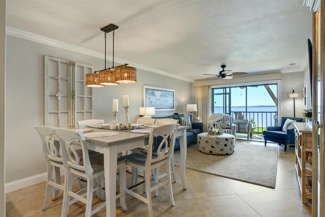 4440 NE Sandpebble Trace 104, Stuart, FL 34996