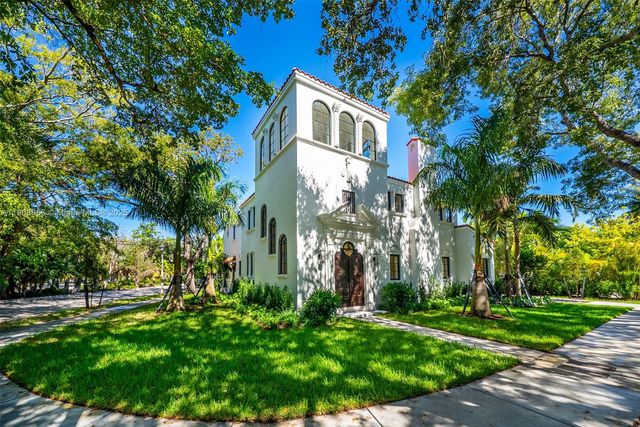 601 NE 56th St, Miami, FL 33137