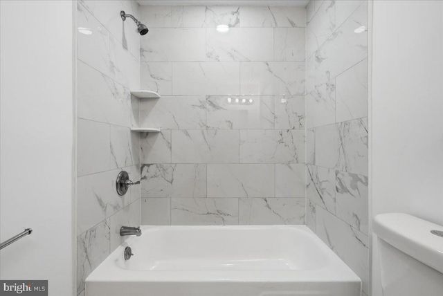 4339 BARKER ST SE, Washington, DC 20019