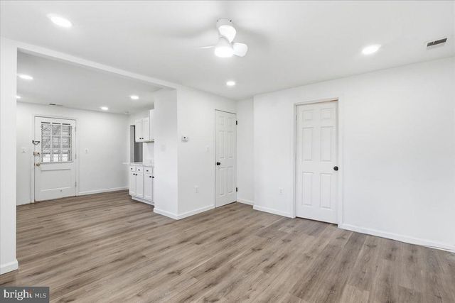 4339 BARKER ST SE, Washington, DC 20019