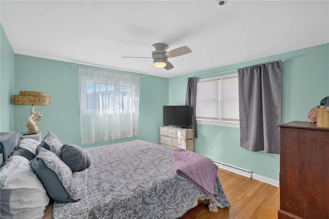 10 Doran Drive, Pawtucket, RI 02861