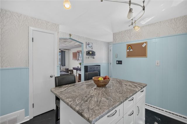 10 Doran Drive, Pawtucket, RI 02861