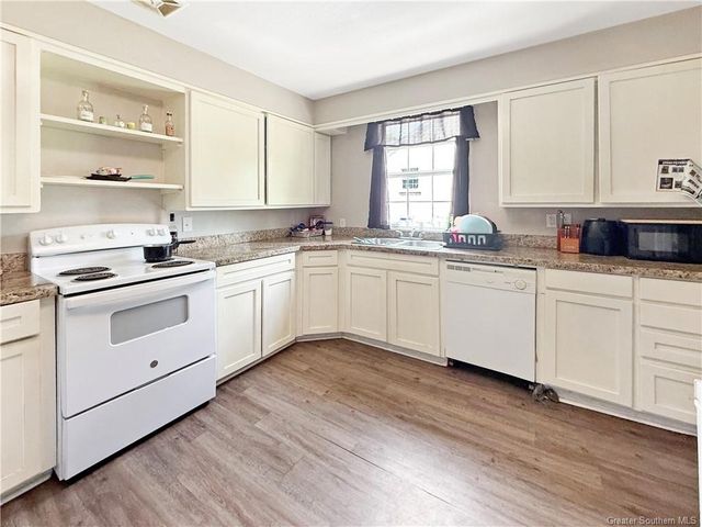 917 Kings Road, Leesville, LA 71446