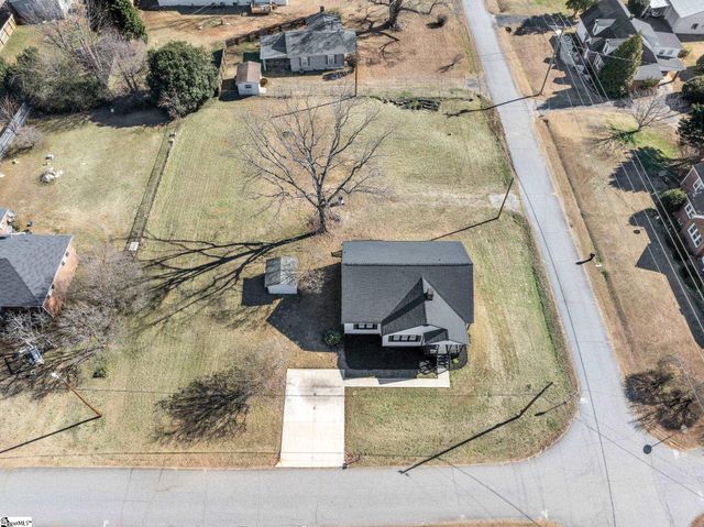 129 Spring Street, Reidville, SC 29375