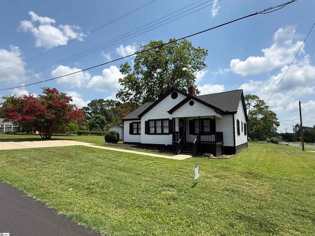129 Spring Street, Reidville, SC 29375