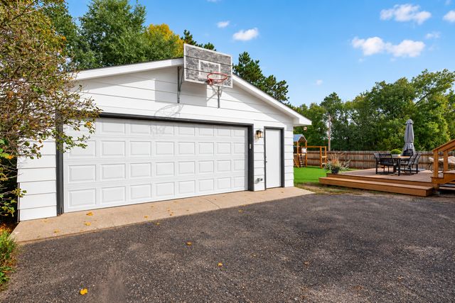 943 Blackoaks Lane, Anoka, MN 55303