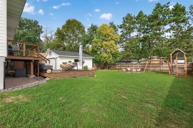 943 Blackoaks Lane, Anoka, MN 55303