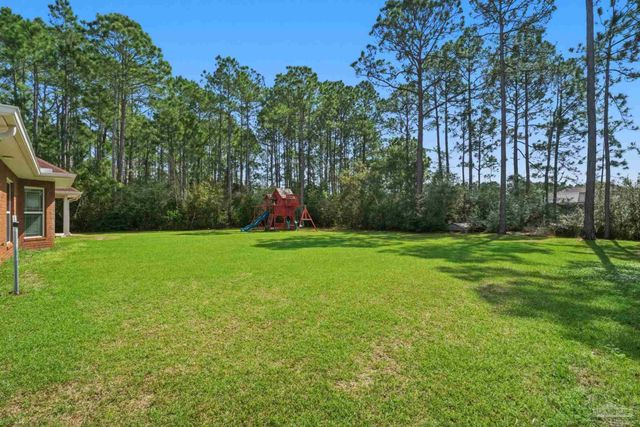 7151 Reef St, Navarre, FL 32566