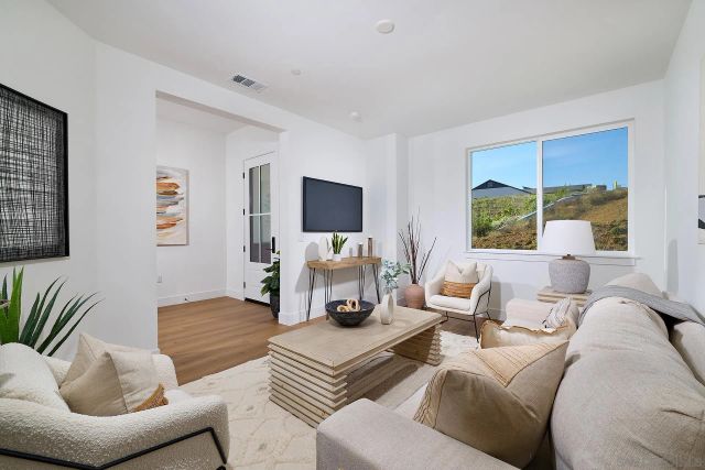 39301 Corte Venture, Temecula, CA 92592