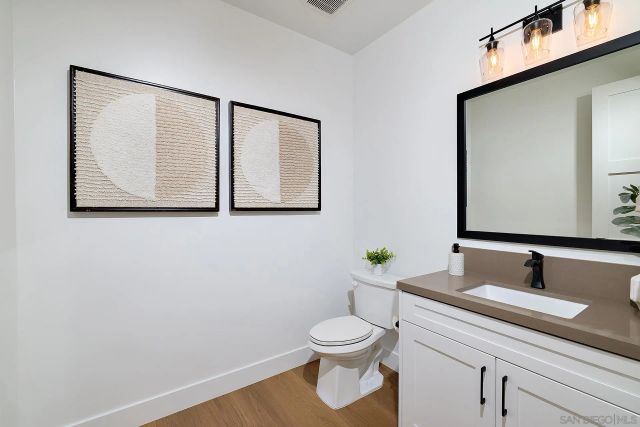 39301 Corte Venture, Temecula, CA 92592