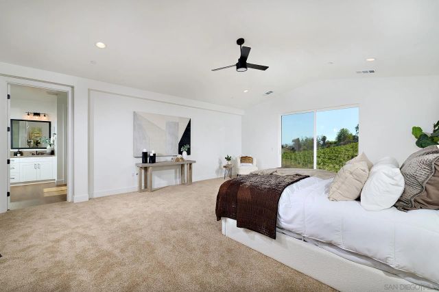 39301 Corte Venture, Temecula, CA 92592