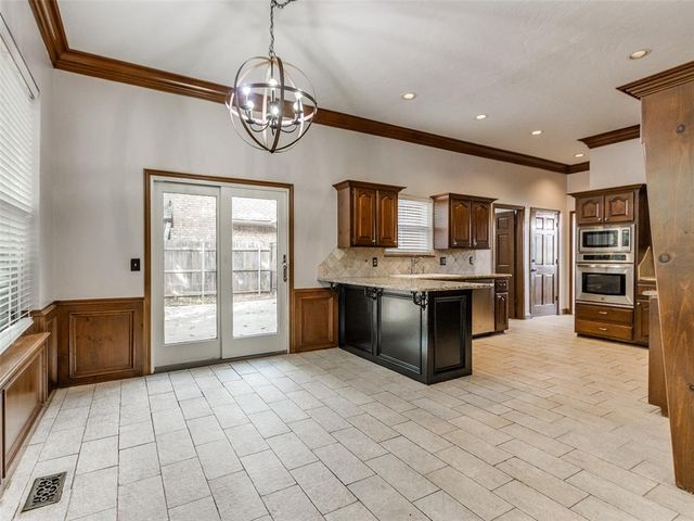 1200 NW 199th Street, Edmond, OK 73012