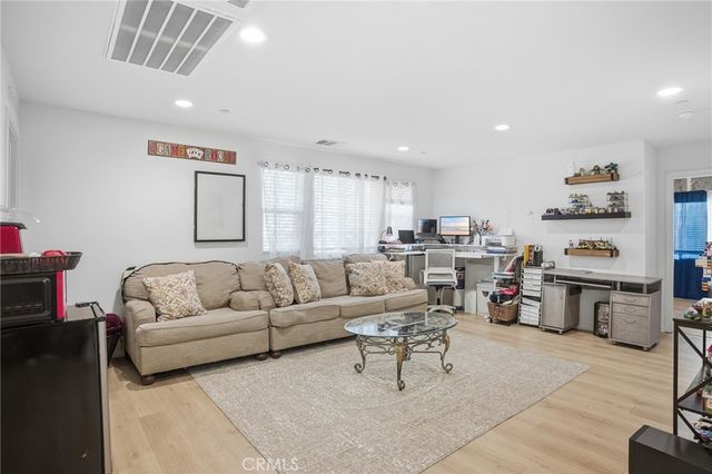 42041 Mohave Rose Drive, Lancaster, CA 93536