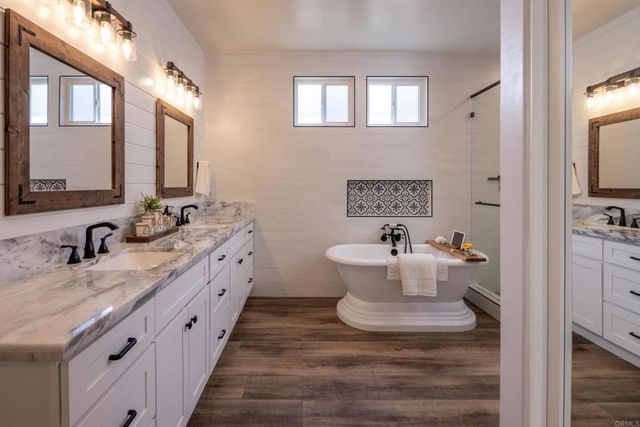 17765 Rosedown Place, San Diego, CA 92128