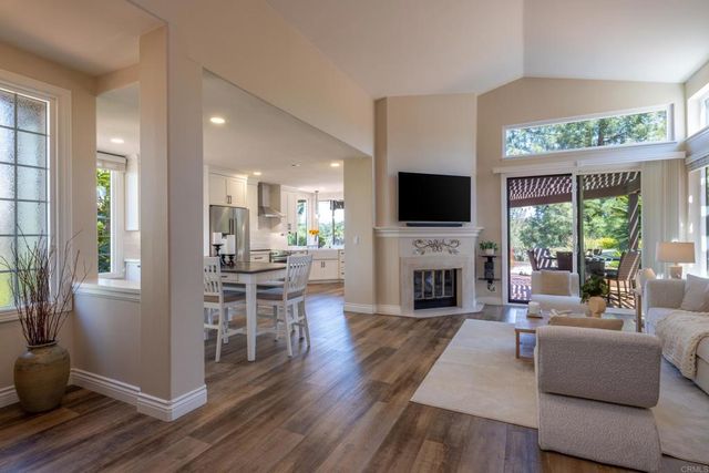 17765 Rosedown Place, San Diego, CA 92128