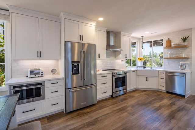 17765 Rosedown Place, San Diego, CA 92128