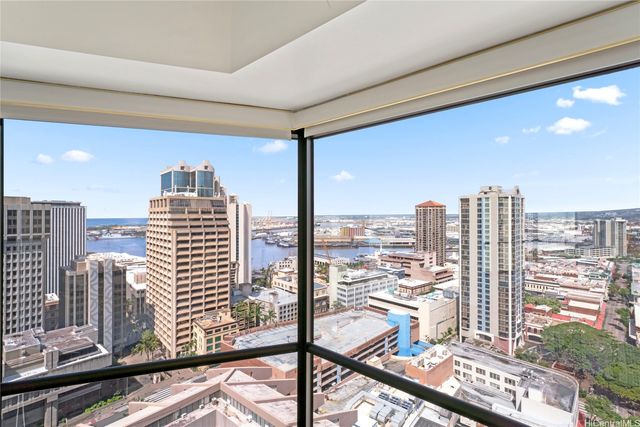 1088 Bishop Street 2603, Honolulu, HI 96813