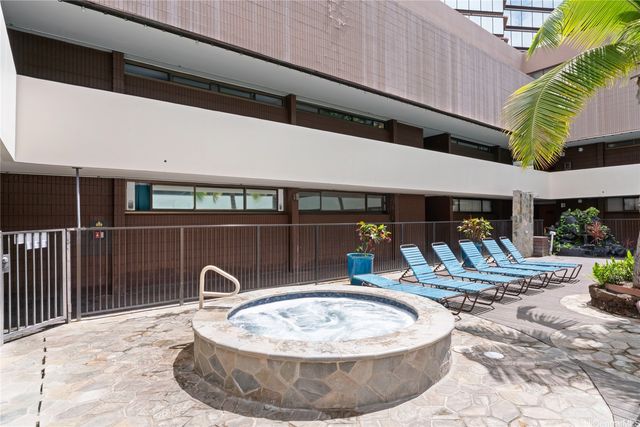 1088 Bishop Street 2603, Honolulu, HI 96813