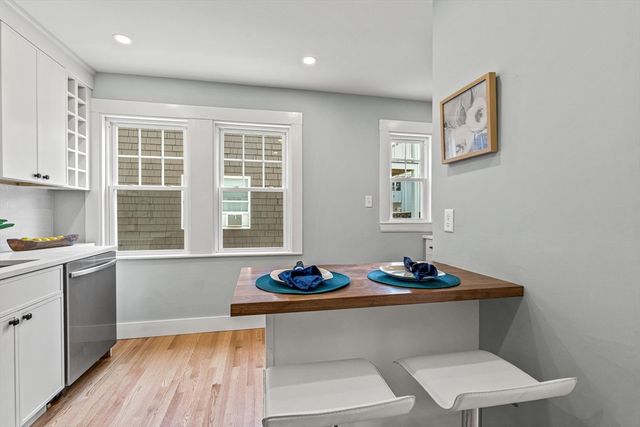 44-46 Woods Ave 44, Somerville, MA 02144