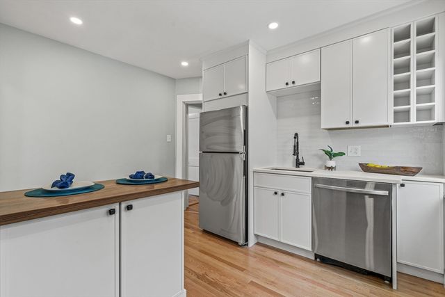 44-46 Woods Ave 44, Somerville, MA 02144