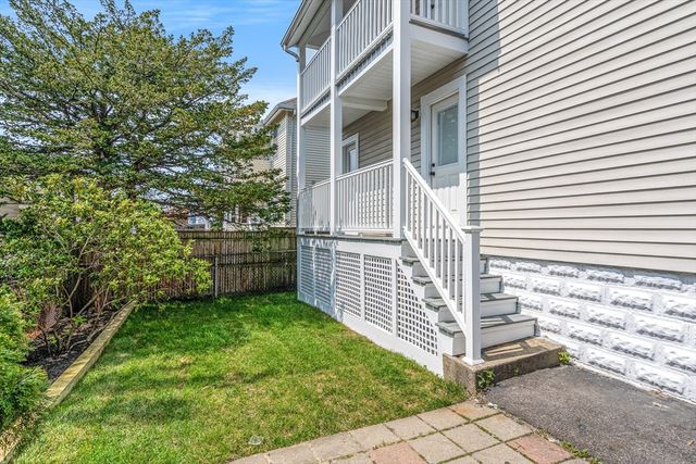 44-46 Woods Ave 44, Somerville, MA 02144