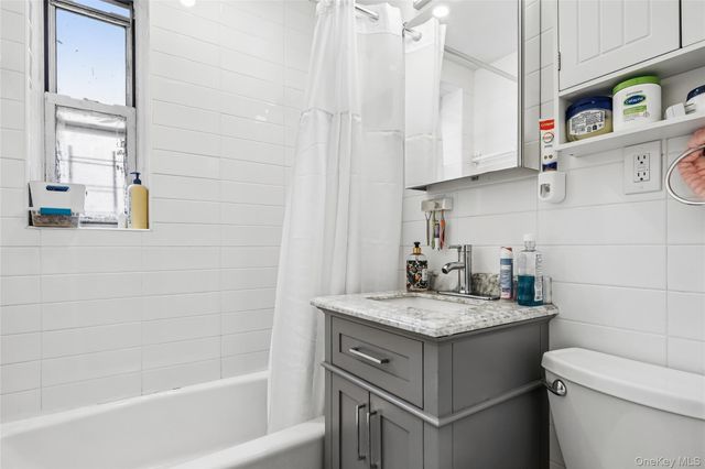 76-10 34th Avenue 3H, Jackson Heights, NY 11372