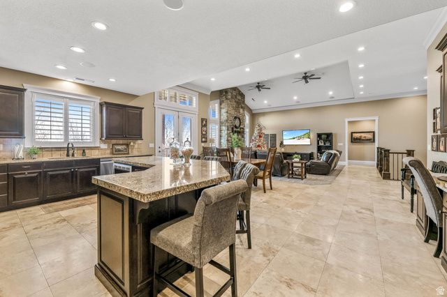 1542 S VALLEY VIEW DR, Perry, UT 84302