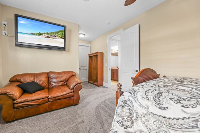 1542 S VALLEY VIEW DR, Perry, UT 84302