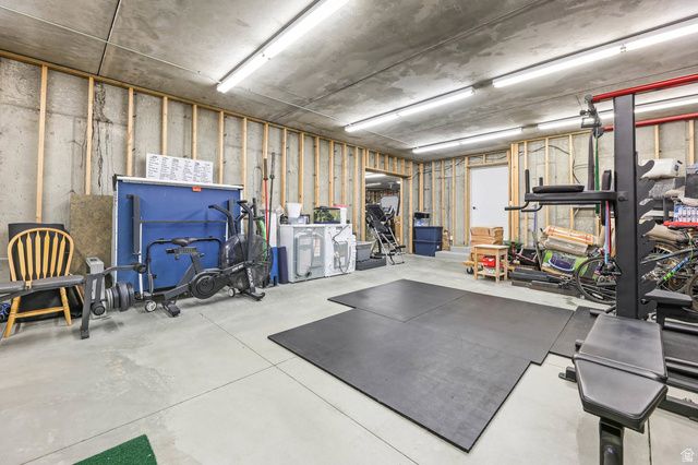 1542 S VALLEY VIEW DR, Perry, UT 84302