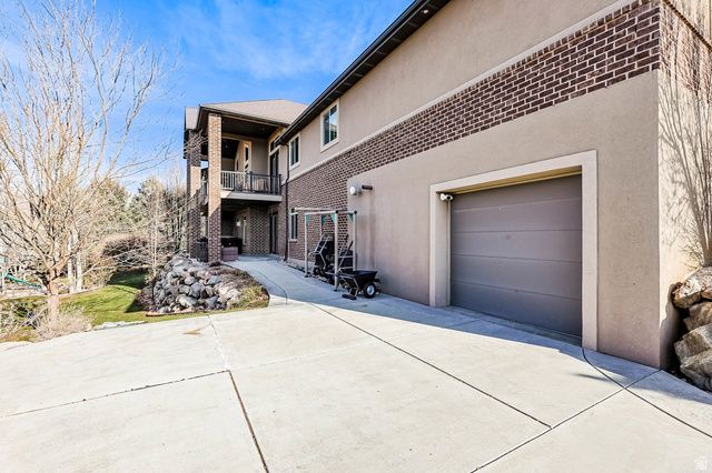 1542 S VALLEY VIEW DR, Perry, UT 84302